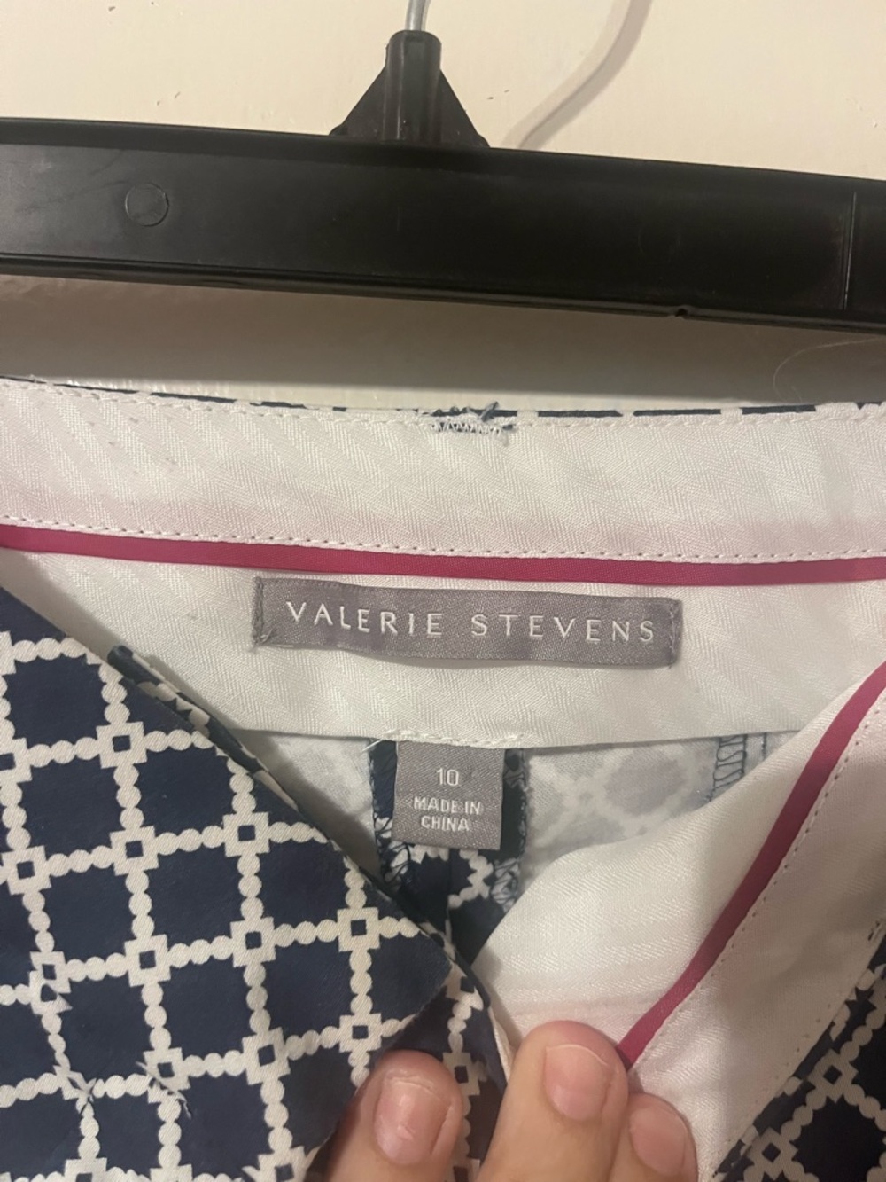 Valerie Stevens Navy & White Geometric Straight Leg Pants - Picture 3 of 5